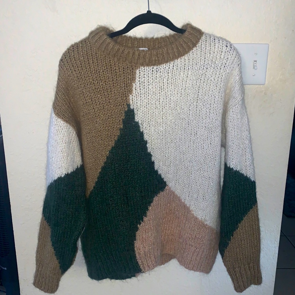 Zara Sweatshirt ✨